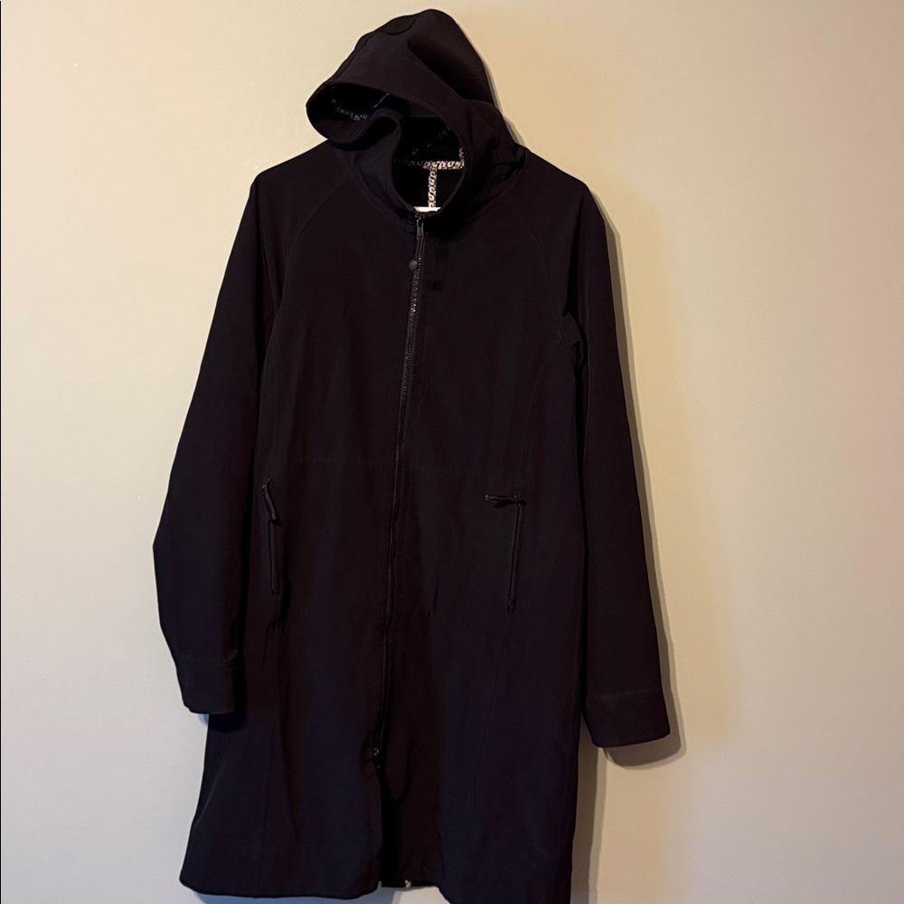 Lululemon Jacket - Picture 5 of 10